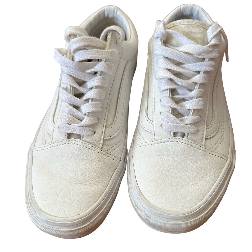 Women white vans